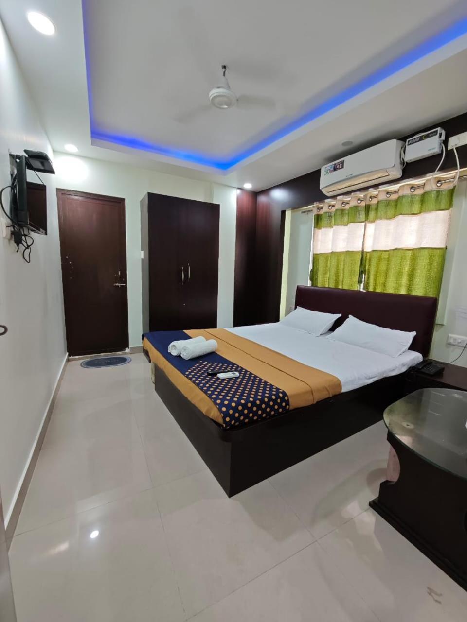 Nh Regency Hotell Port Blair Exteriör bild